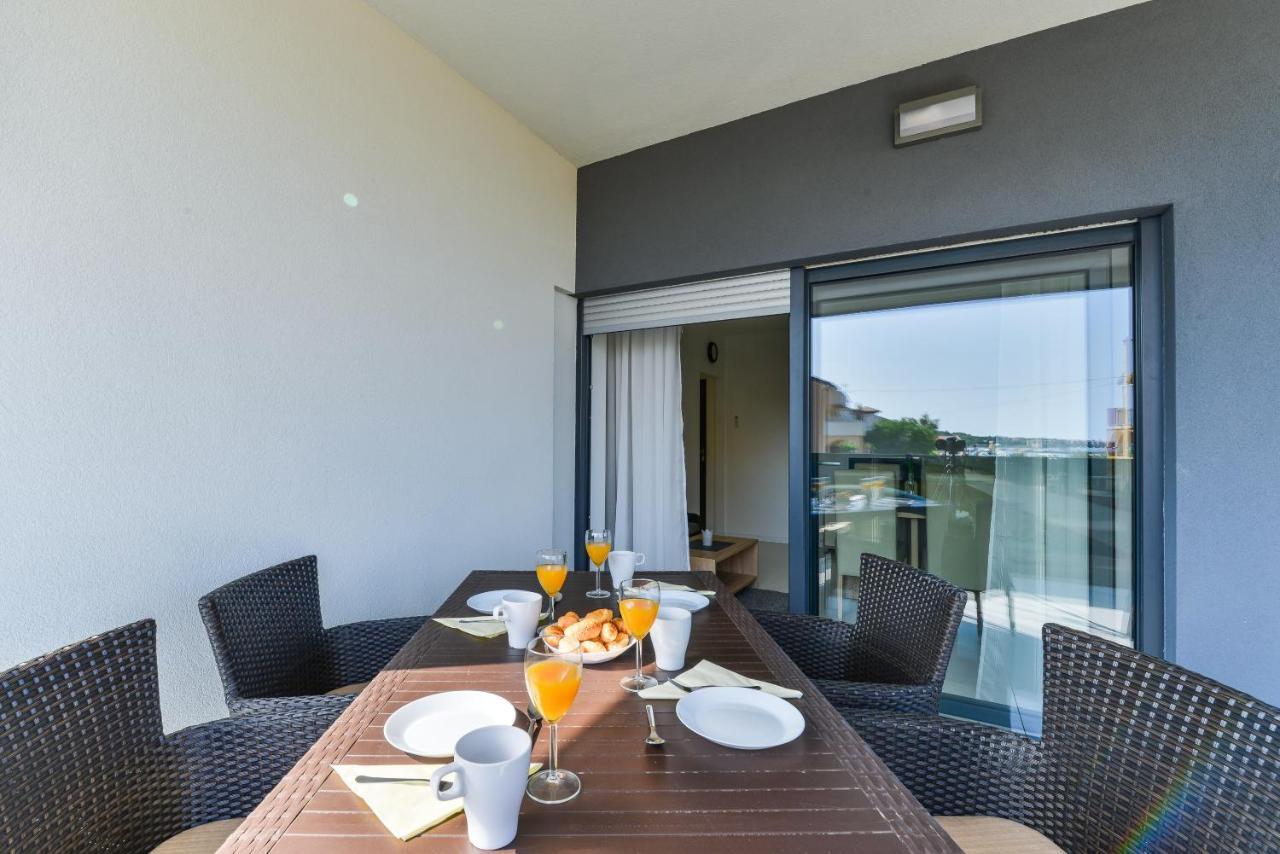 Resort Mirakul Vir Zewnętrze zdjęcie